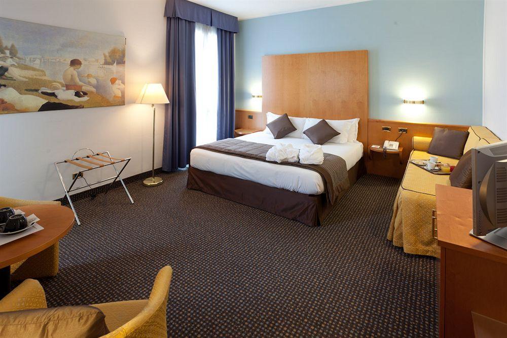 Una Hotels Occhiobello Εξωτερικό φωτογραφία