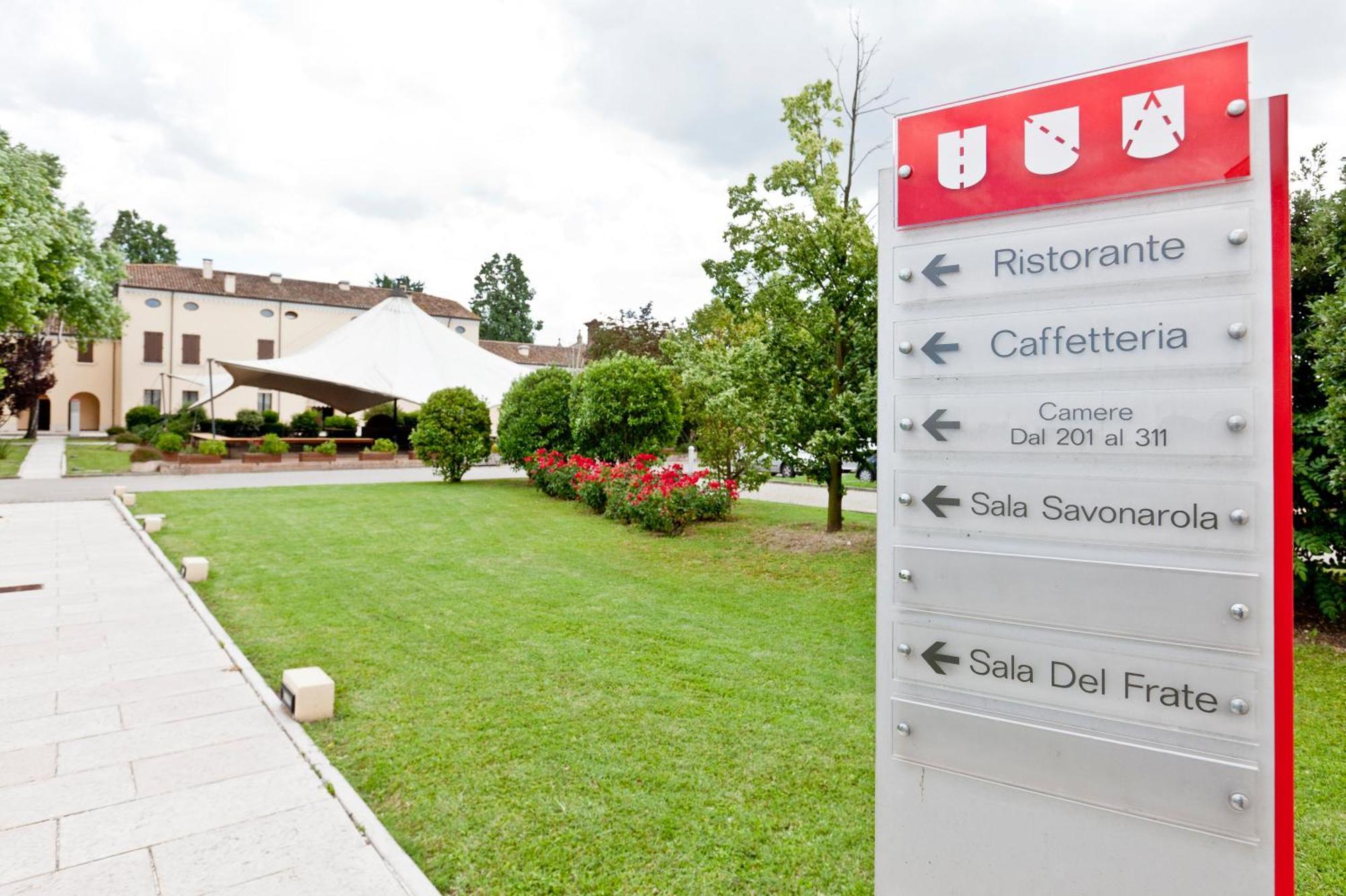 Una Hotels Occhiobello Εξωτερικό φωτογραφία