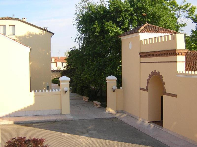 Una Hotels Occhiobello Εξωτερικό φωτογραφία